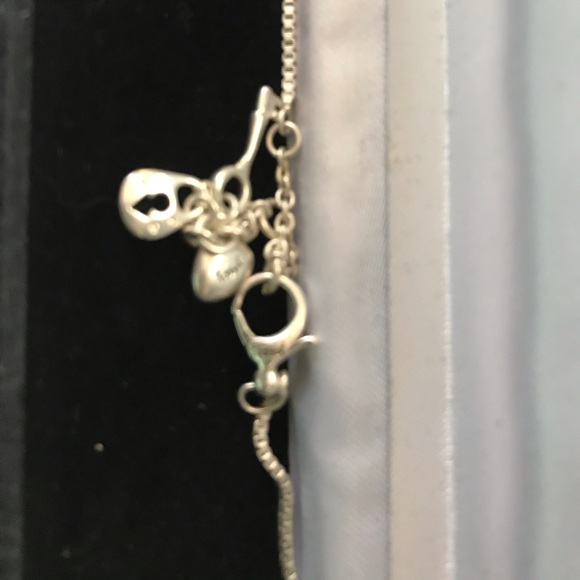 Jewelry necklace - Picture 3 of 3